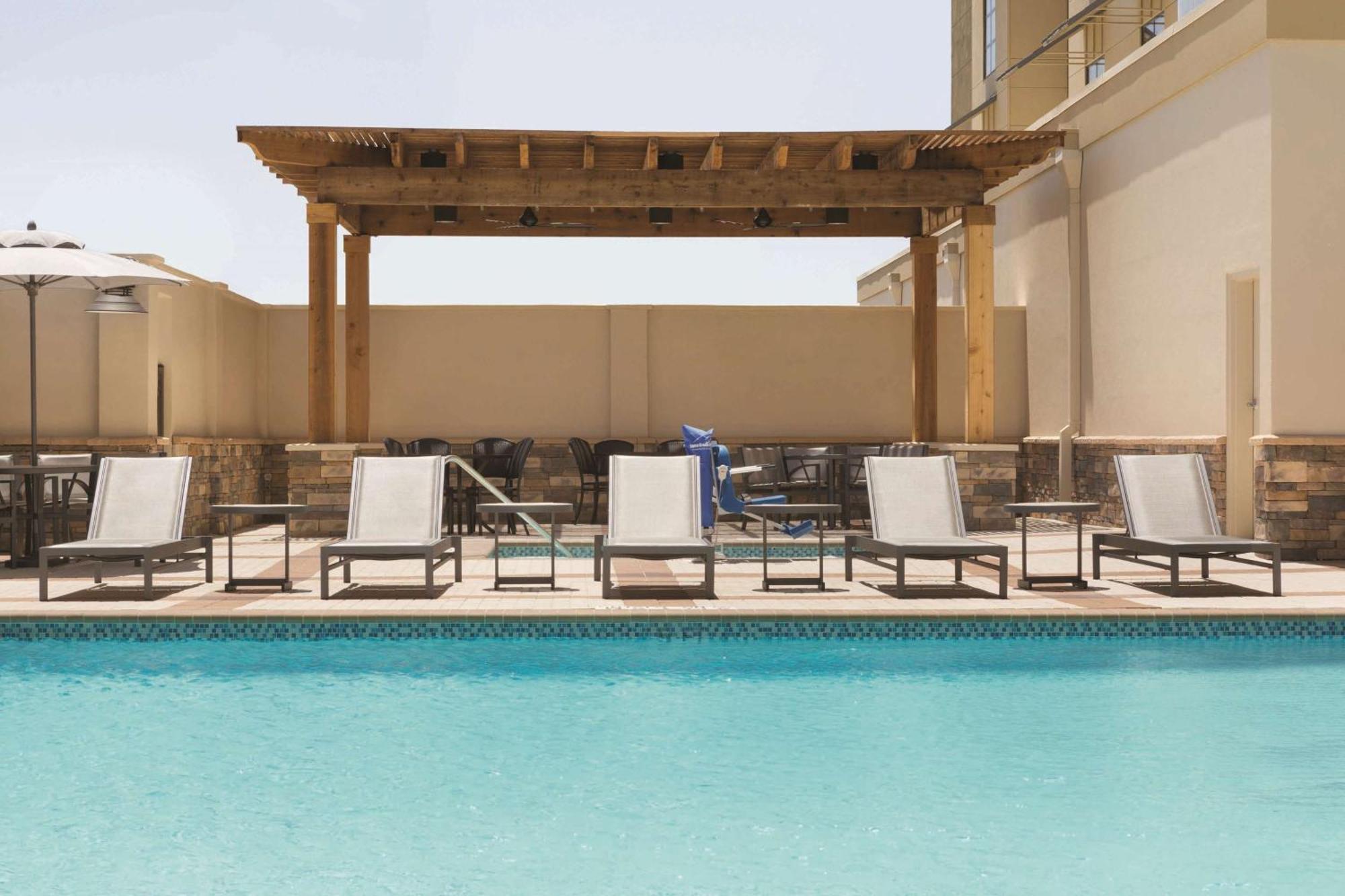 Embassy Suites By Hilton Mcallen Convention Center Екстер'єр фото